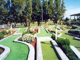 West Beach Mini Golf - Attractions Perth