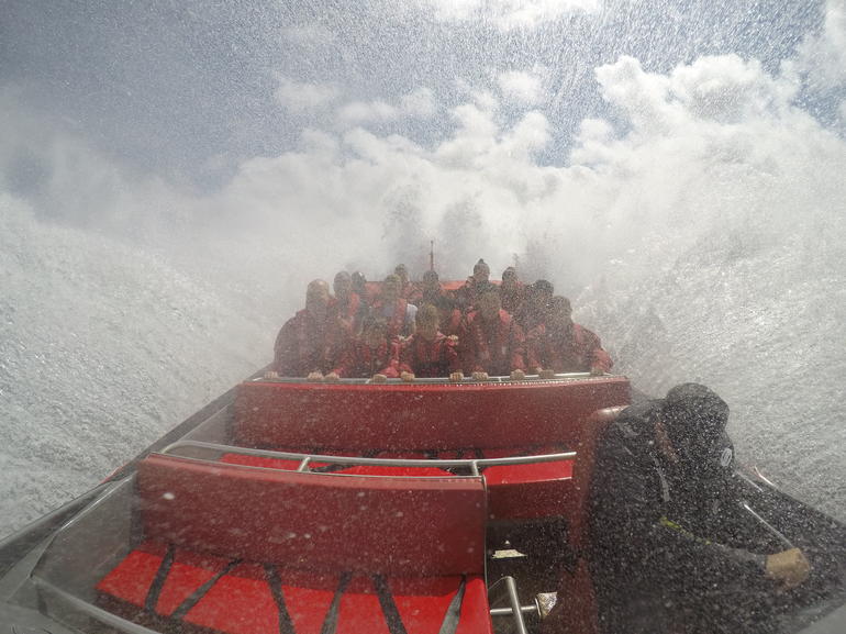 Sydney Harbour Jet Boat Thrill Ride: 30 Minutes - Attractions Perth